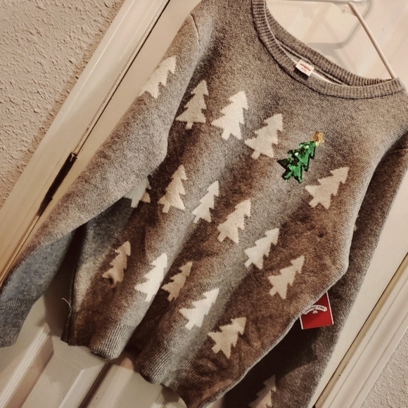 NWT Ugly Christmas Sequenced Sweater - Picture 1 of 6